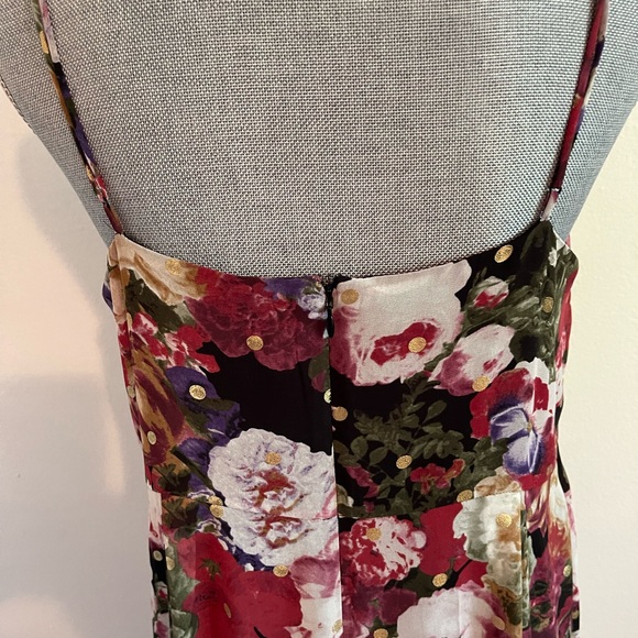 Express Floral Maxi Dress . - Picture 12 of 14